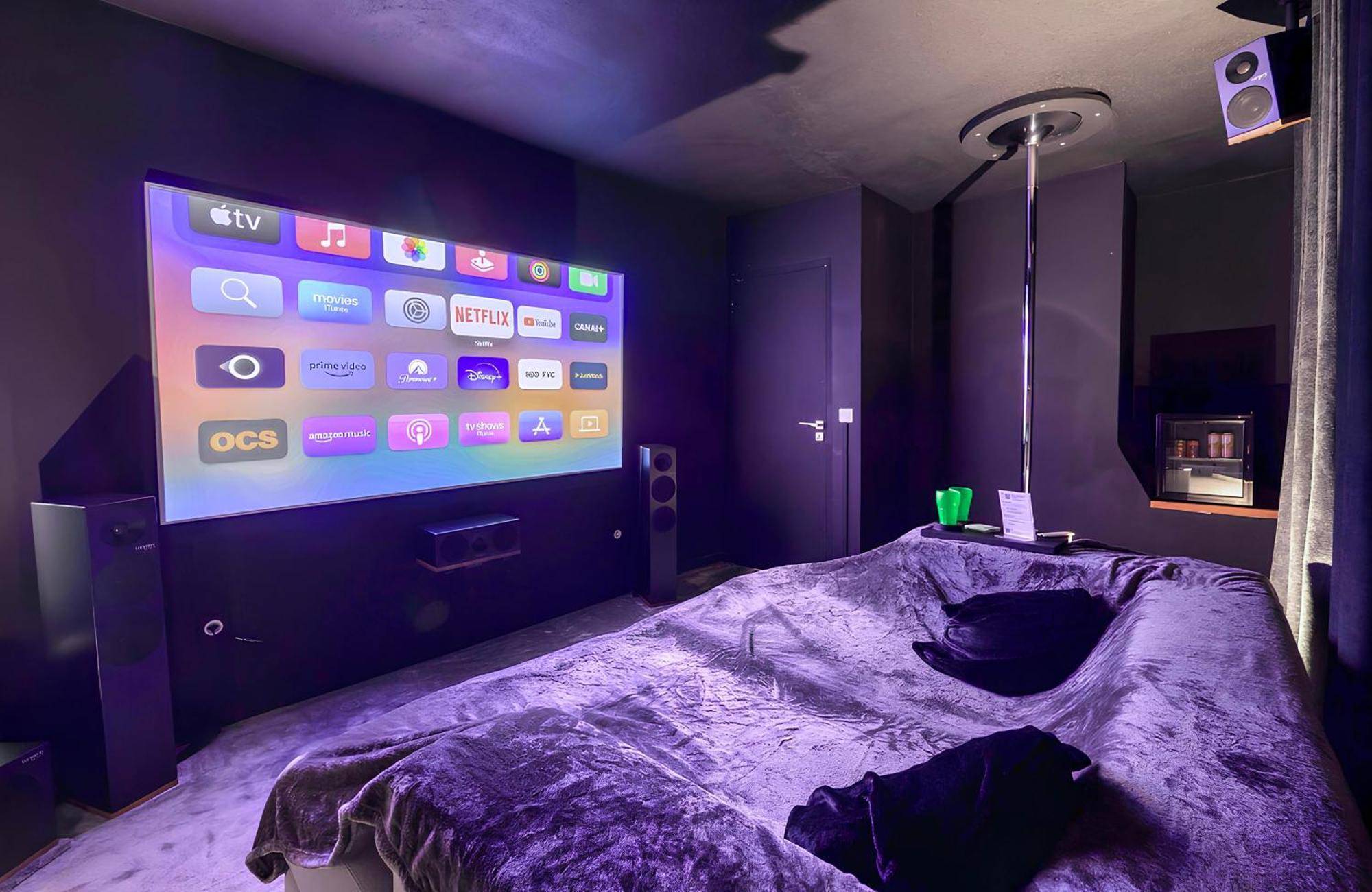 50 Nuances D'Amour - Jacuzzi / Massage / Cinema Moirans Zewnętrze zdjęcie